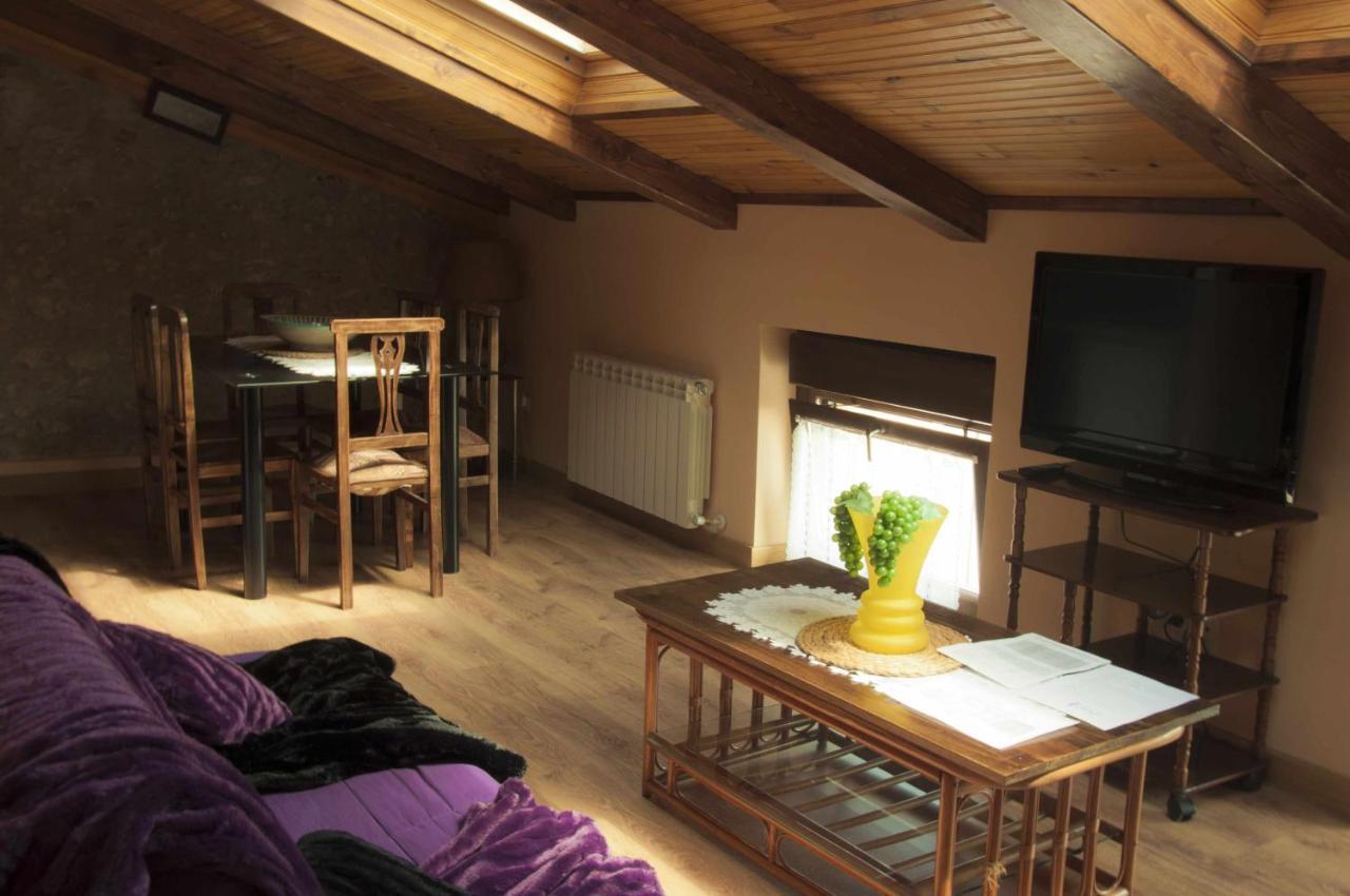 La Casa Del Rebote Apartment Acedo ภายนอก รูปภาพ