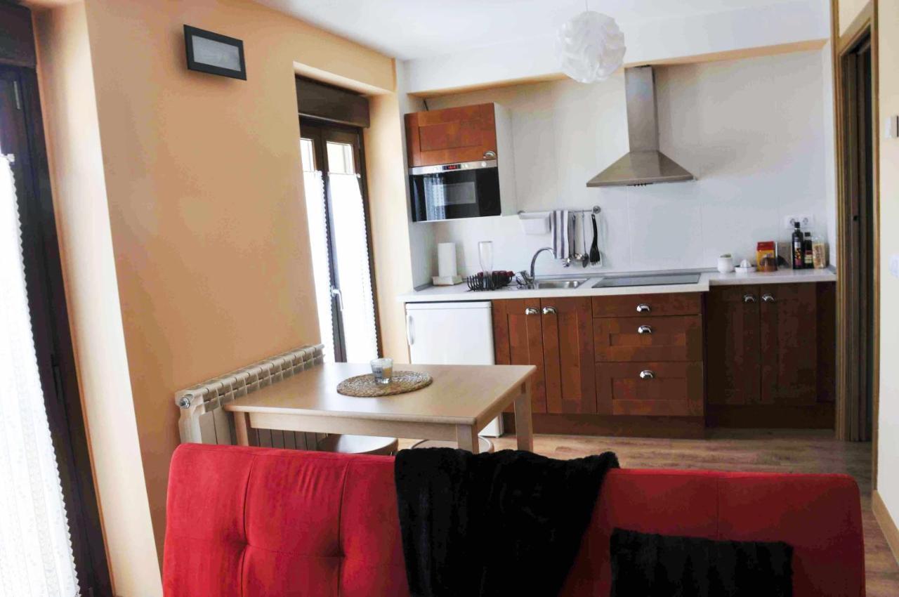 La Casa Del Rebote Apartment Acedo ภายนอก รูปภาพ